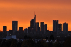 raststaette-taunusblick_skyline_ffm_04.11.2014_012