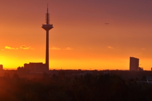 raststaette-taunusblick_skyline_ffm_04.11.2014_031