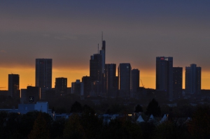 raststaette-taunusblick_skyline_ffm_04.11.2014_037